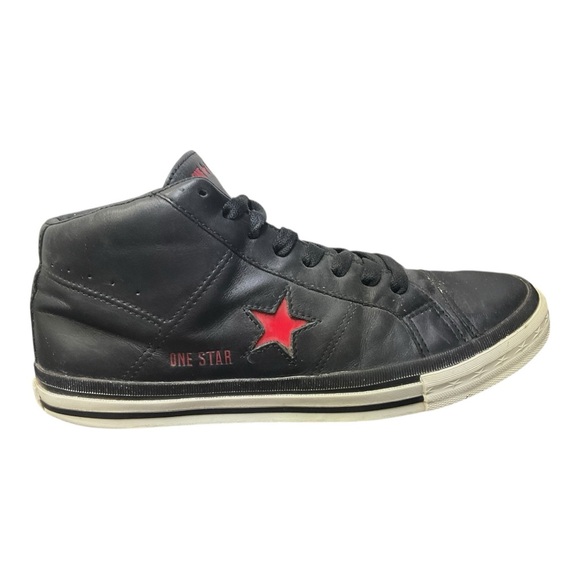 ⭐️ Converse One Star Black Leather Mid Sneakers Size 10 Red Star Retro - Picture 3 of 7